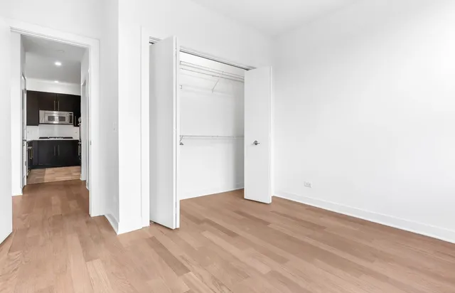 $4,354 | 914 West Hubbard Street, Unit 304, Chicago, IL 60642