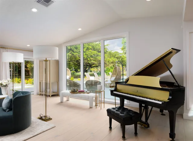 $3,994,970 | 13395 Running Water Road, Palm Beach Gardens, FL 33418