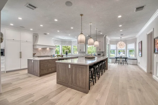 $3,994,970 | 13395 Running Water Road, Palm Beach Gardens, FL 33418