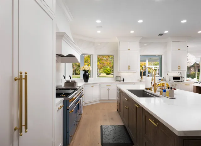 $3,994,970 | 13395 Running Water Road, Palm Beach Gardens, FL 33418