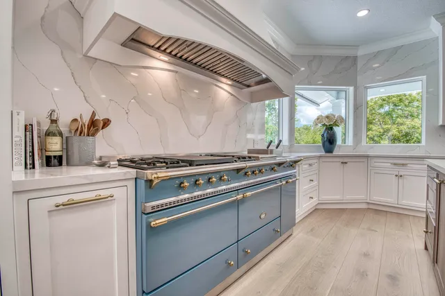 $3,994,970 | 13395 Running Water Road, Palm Beach Gardens, FL 33418