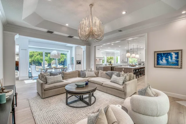 $3,994,970 | 13395 Running Water Road, Palm Beach Gardens, FL 33418
