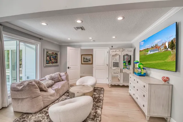 $3,994,970 | 13395 Running Water Road, Palm Beach Gardens, FL 33418