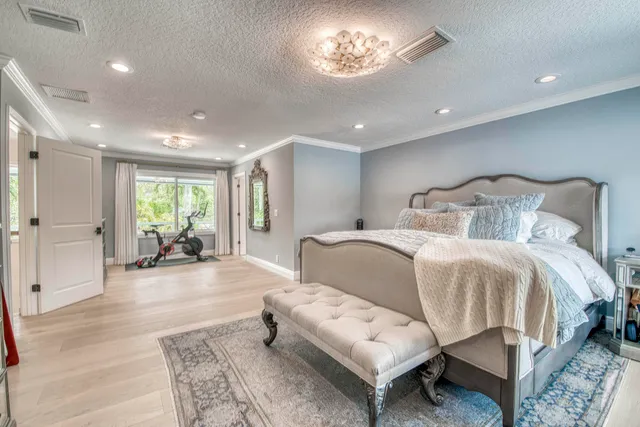 $3,994,970 | 13395 Running Water Road, Palm Beach Gardens, FL 33418