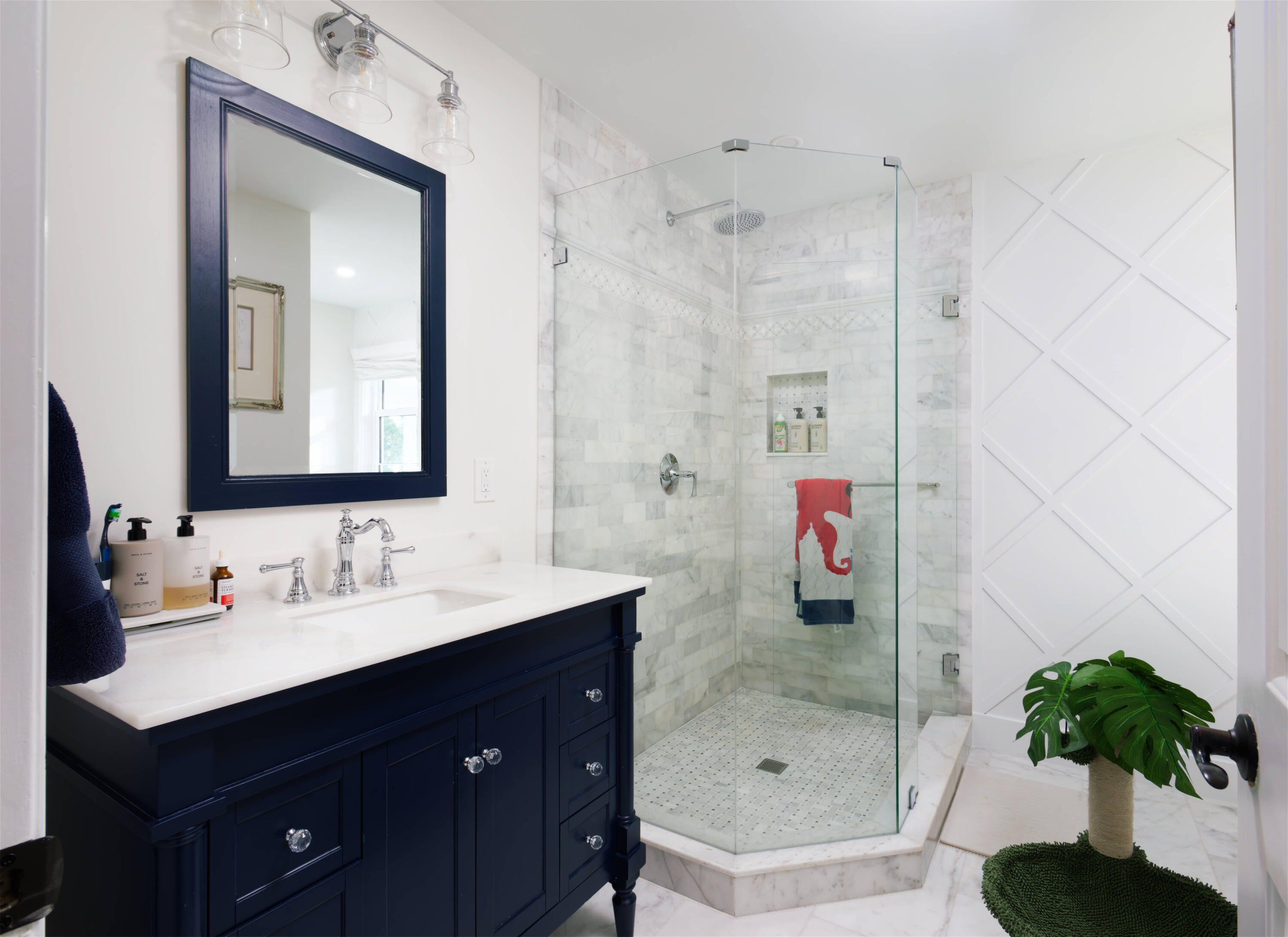 13395 Running Water Road Palm Beach Gardens, FL 33418 - Photo 50 of 112 a bathroom with a shower sink and mirror