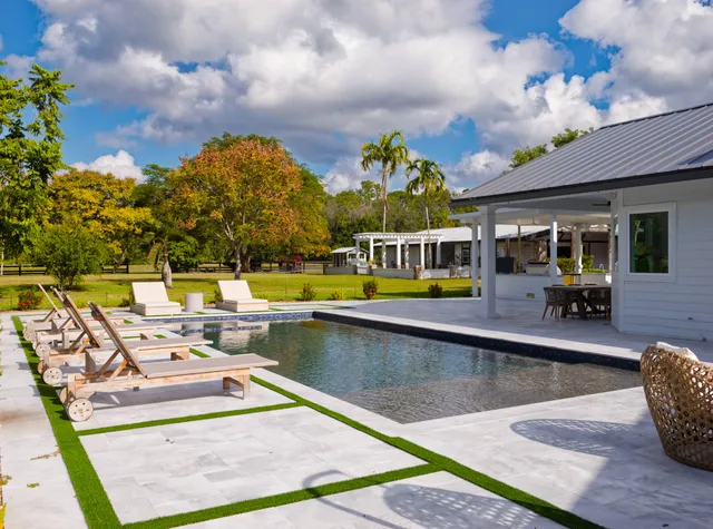 $3,994,970 | 13395 Running Water Road, Palm Beach Gardens, FL 33418