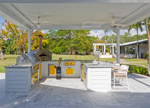 $3,994,970 | 13395 Running Water Road, Palm Beach Gardens, FL 33418