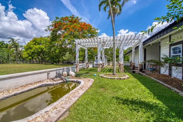 $3,994,970 | 13395 Running Water Road, Palm Beach Gardens, FL 33418
