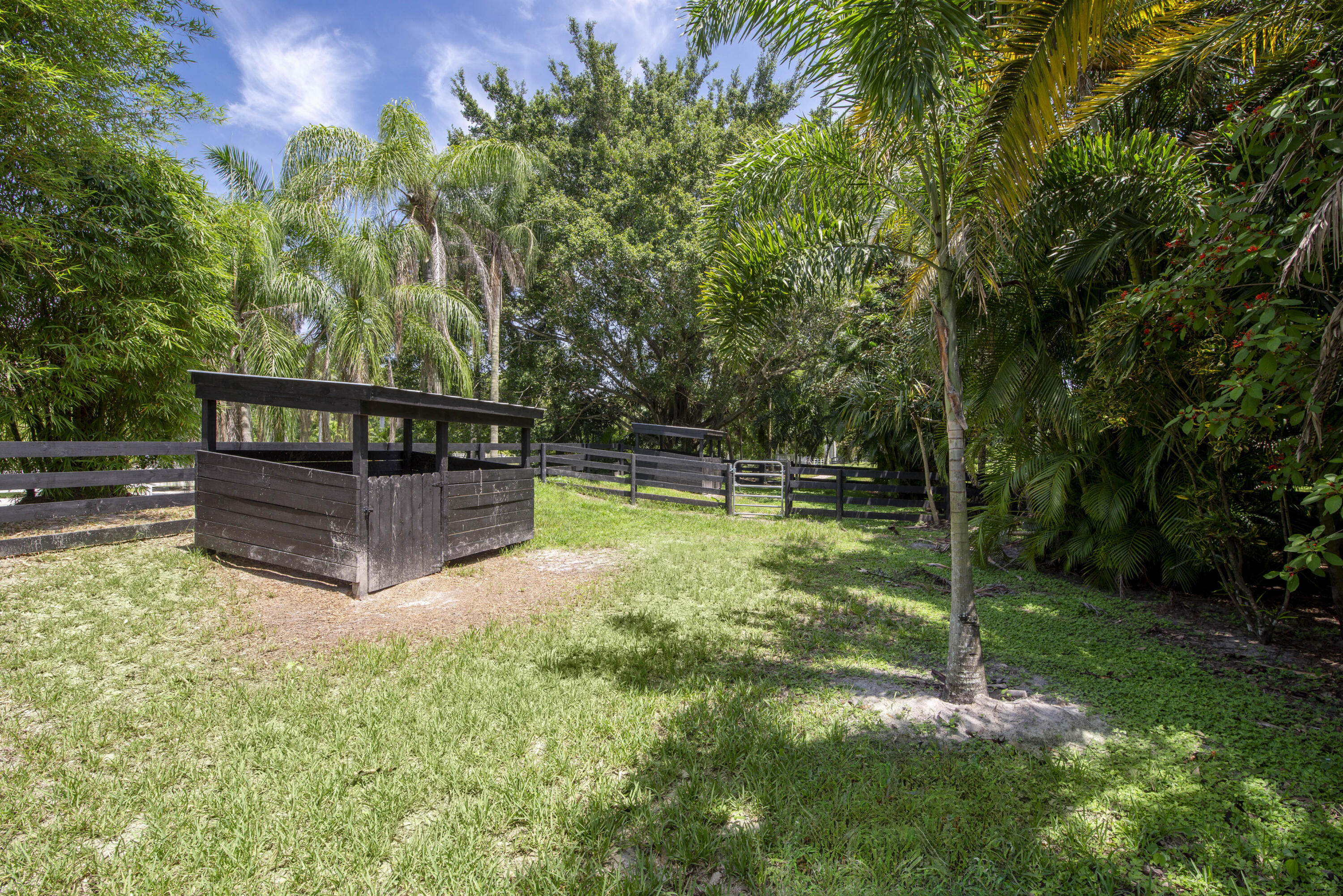 13395 Running Water Road Palm Beach Gardens, FL 33418 - Photo 85 of 112 _IMG1251