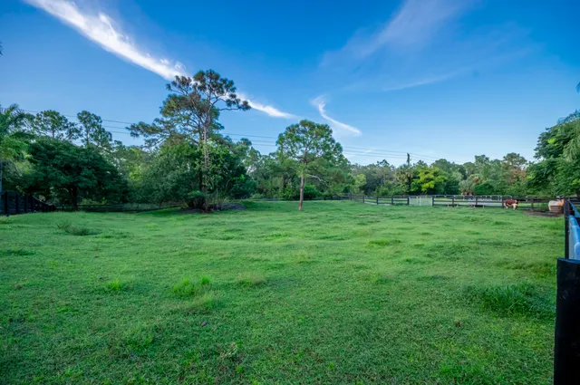 $3,994,970 | 13395 Running Water Road, Palm Beach Gardens, FL 33418