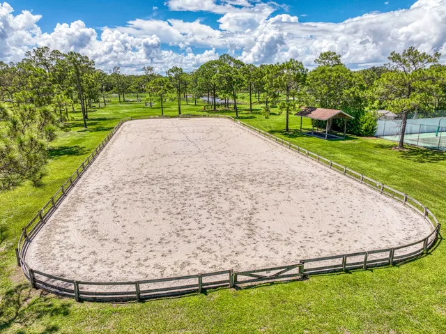 $3,994,970 | 13395 Running Water Road, Palm Beach Gardens, FL 33418