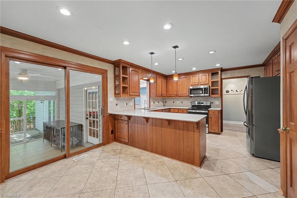 1801 Dantzler Road High Point, NC 27265 - Photo 10 of 47