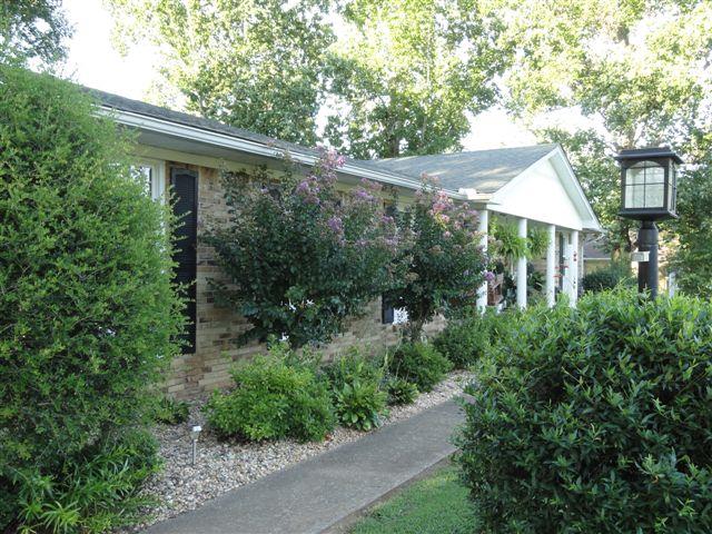 1711 Ann Road Lawrenceburg, TN 38464 - Photo 3 of 29 an aerial view of a house