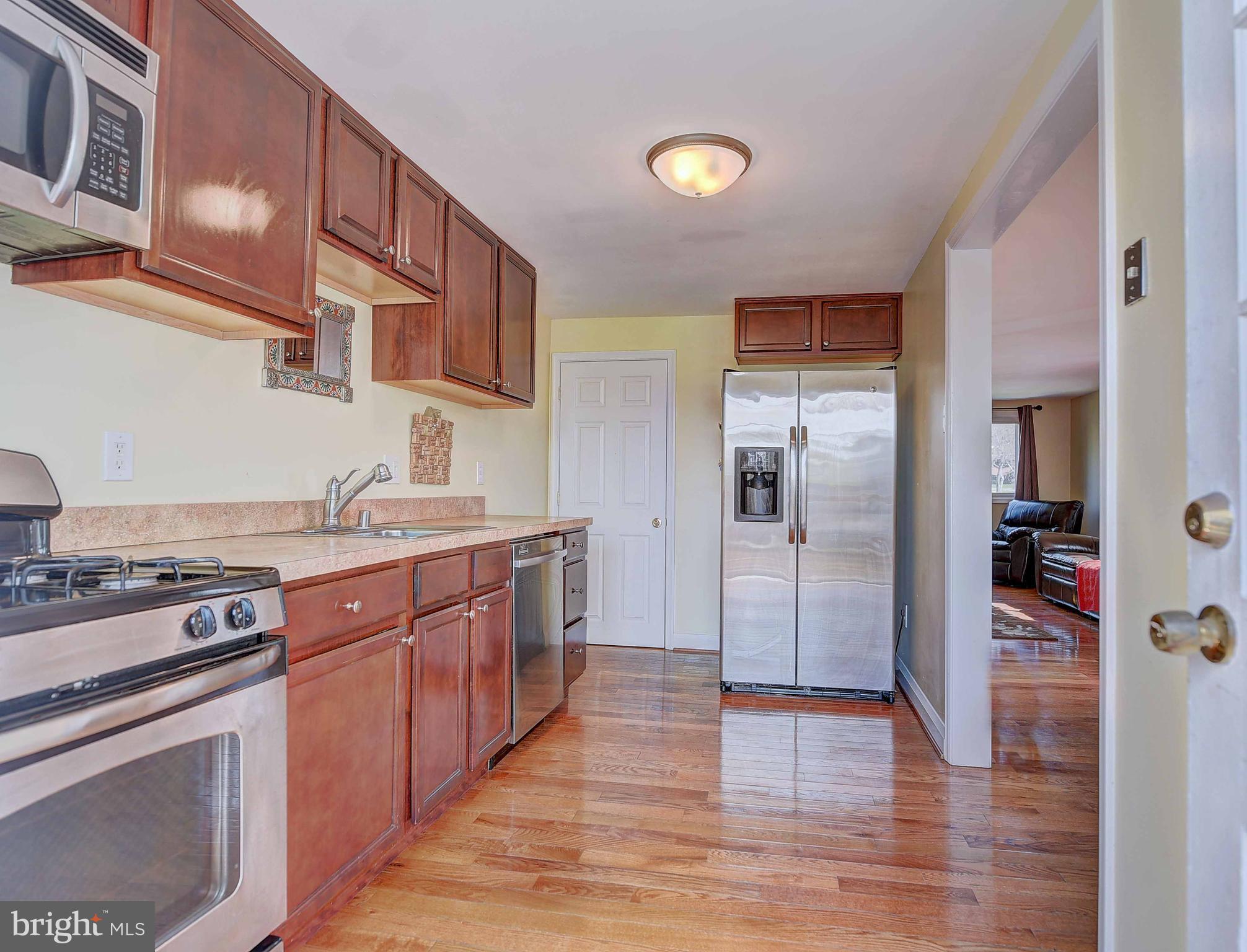 1369 Halstead Road Baltimore, MD 21234 - Photo 5 of 30 Kitchen