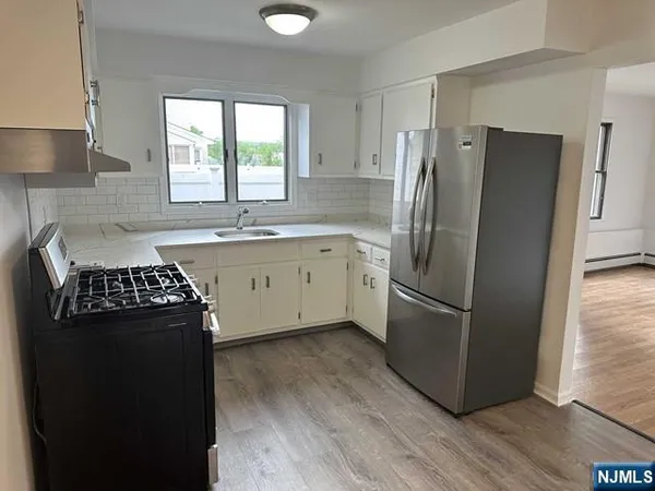 $2,600 | 41 Kipp Avenue, Unit 1, Elmwood Park, NJ 07407