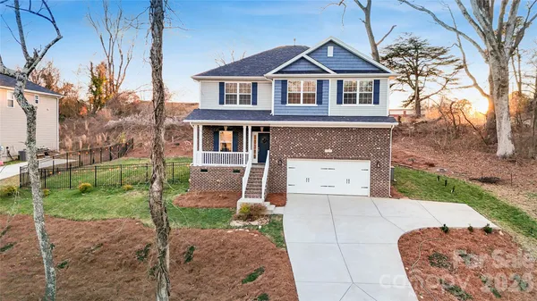 $394,900 | 211 Macon Drive, Statesville, NC 28625
