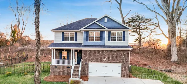 $389,400 | 211 Macon Drive, Statesville, NC 28625