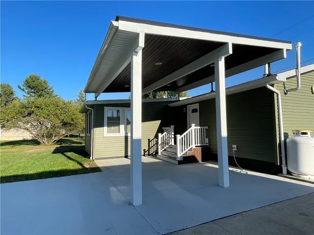 $339,900 | 17079 May Irwin Road, Clayton, NY 13624