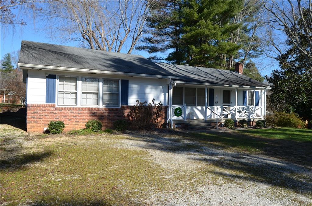 621 Higate Road Hendersonville, NC 28791 - Photo 1 of 4 Gallery Image 1