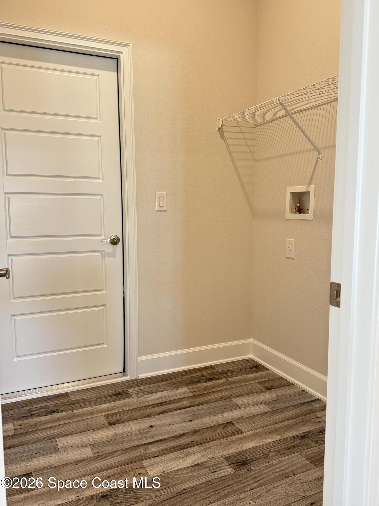 302 Quarry Lane Sebastian, FL 32958 - Photo 6 of 19 Laundry Room