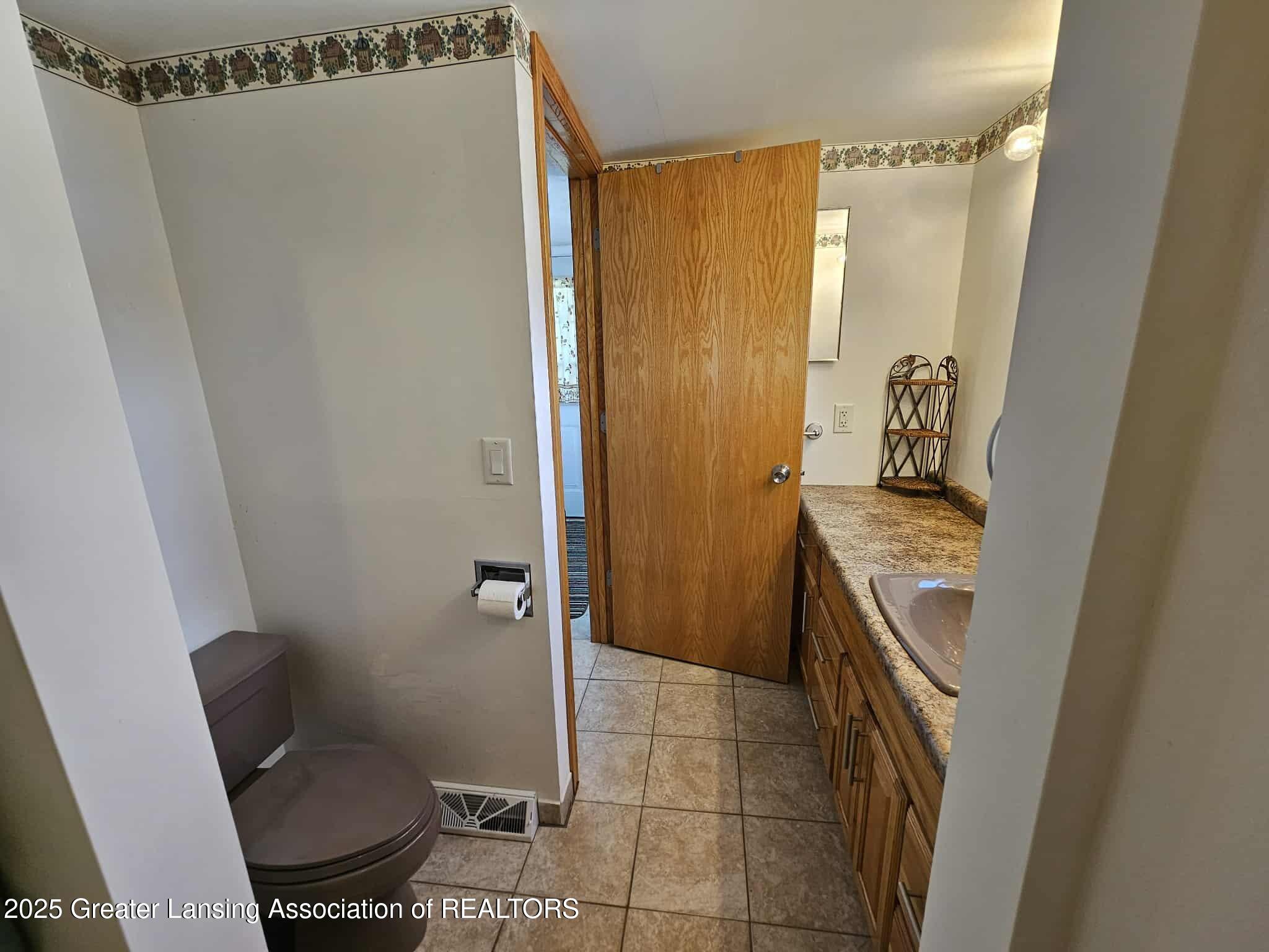 8659 Narrow Lake Road Springport, MI 49284 - Photo 16 of 33 Bathroom c