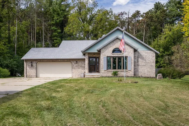 $450,000 | N7811 Kettle Moraine Drive, Whitewater, WI 53190