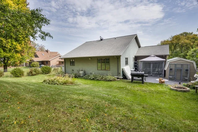 $450,000 | N7811 Kettle Moraine Drive, Whitewater, WI 53190