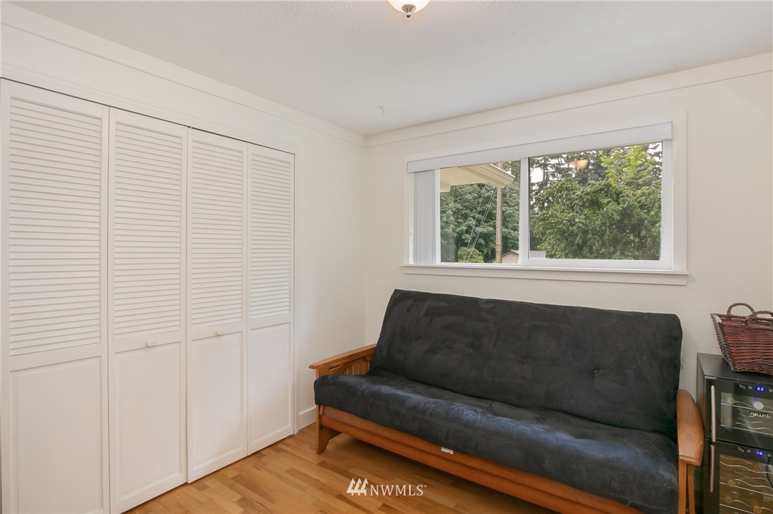 33 231st Street Southeast Bothell, WA 98021 - Photo 14 of 25