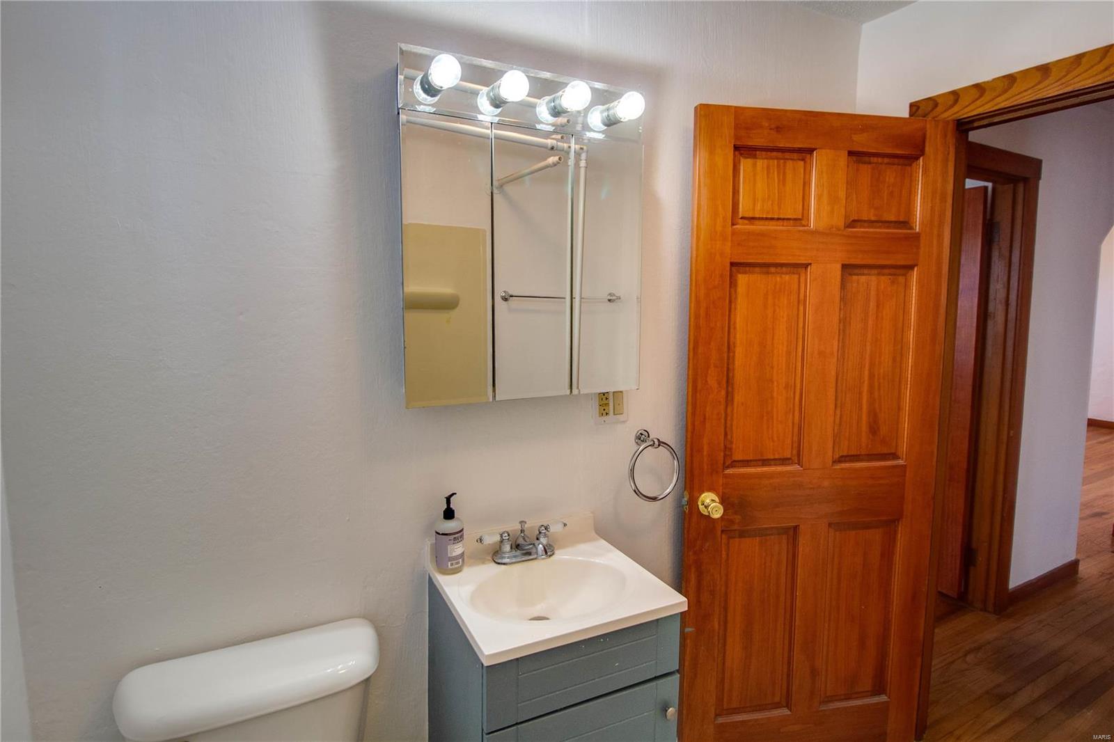 4608 Nameoki Road Granite City, IL 62040 - Photo 19 of 36 Gallery Image 19