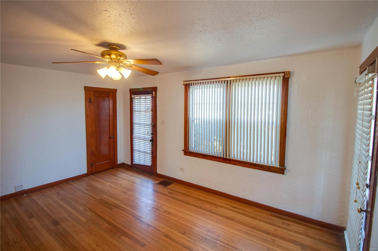 4608 Nameoki Road Granite City, IL 62040 - Photo 6 of 36 Gallery Image 6