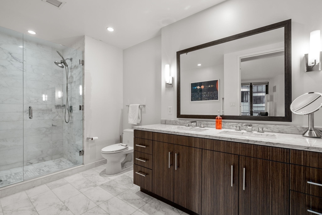 580 Washington Street, Unit 2A Boston, MA 02111 - Photo 22 of 42