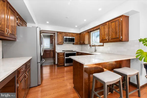$850,000 | 329 Sherwood Drive, Yardley, PA 19067