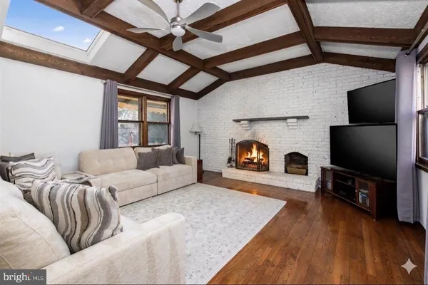 $850,000 | 329 Sherwood Drive, Yardley, PA 19067