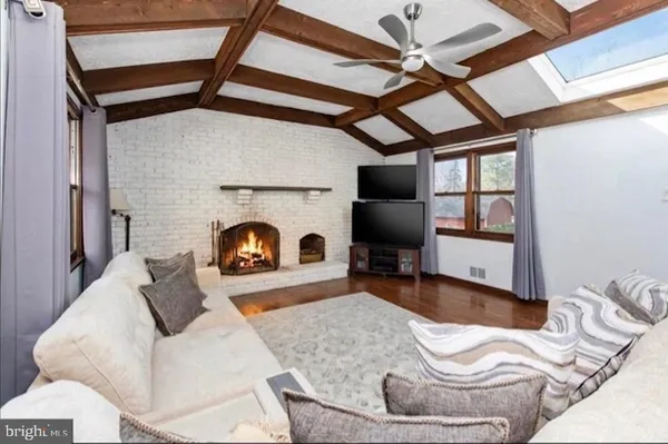$850,000 | 329 Sherwood Drive, Yardley, PA 19067