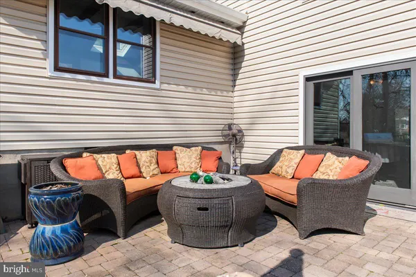 $850,000 | 329 Sherwood Drive, Yardley, PA 19067
