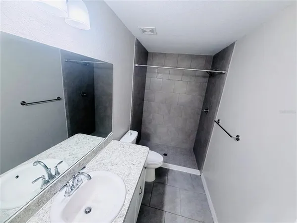 $1,700 | 13439 Southwest 106th Place, Dunnellon, FL 34432