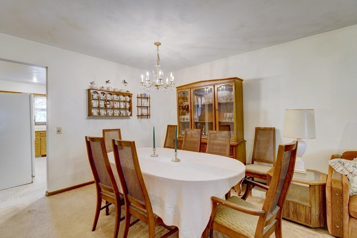 3109 Ashford Lane Madison, WI 53713 - Photo 13 of 32