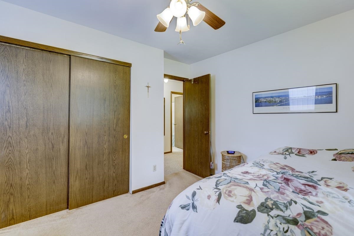 3109 Ashford Lane Madison, WI 53713 - Photo 18 of 32