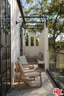 $4,650,000 | 483 South Sherbourne Drive, Los Angeles, CA 90048