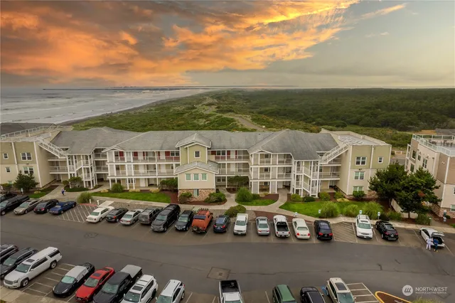 $429,900 | 1600 West Ocean Avenue, Unit 925, Westport, WA 98595