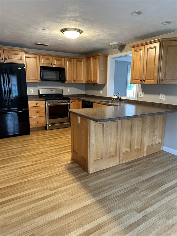 55 Dutton Street Malden, MA 02148 - Photo 2 of 18