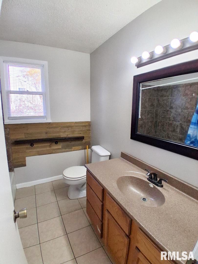 5812 West Farmington Road, Unit A Peoria, IL 61604 - Photo 11 of 11