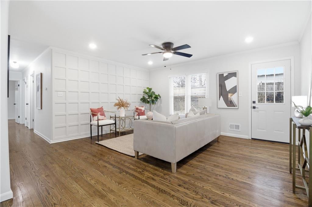 8012 Elm Avenue Raytown, MO 64138 - Photo 11 of 36