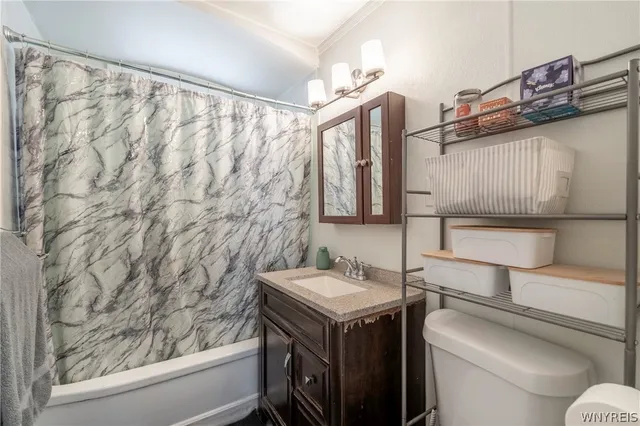 $175,000 | 70 Marlow Road, West Seneca, NY 14224