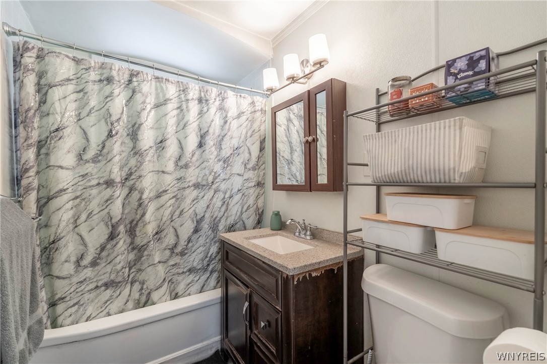 70 Marlow Road West Seneca, NY 14224 - Photo 17 of 30