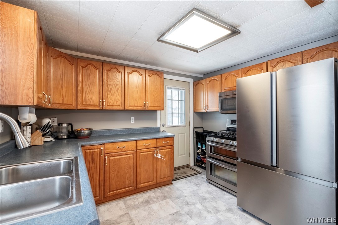 70 Marlow Road West Seneca, NY 14224 - Photo 9 of 30