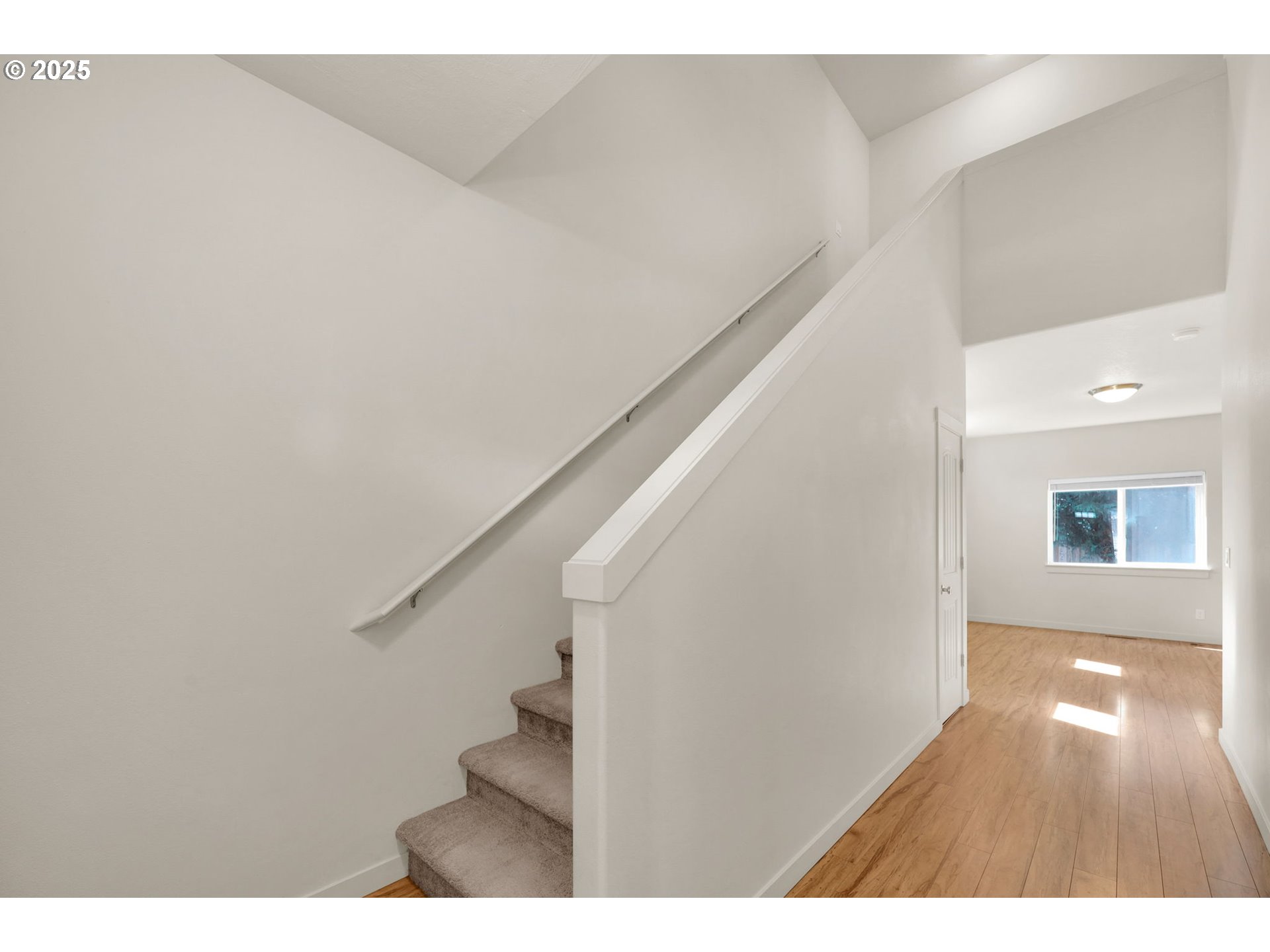 490 Raber Road Eugene, OR 97402 - Photo 16 of 37 a view of an entryway with wooden floor