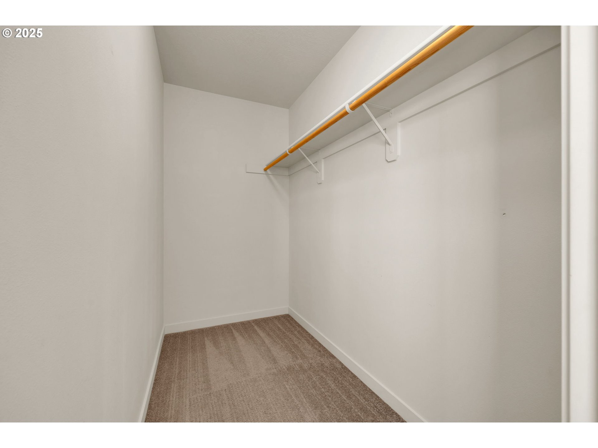 490 Raber Road Eugene, OR 97402 - Photo 26 of 37 a view of an empty walk in closet