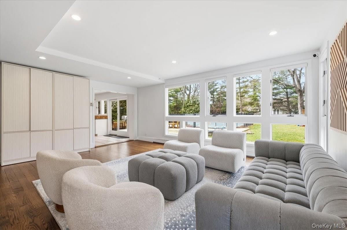 1040 Links Road Woodmere, NY 11598 - Photo 16 of 50
