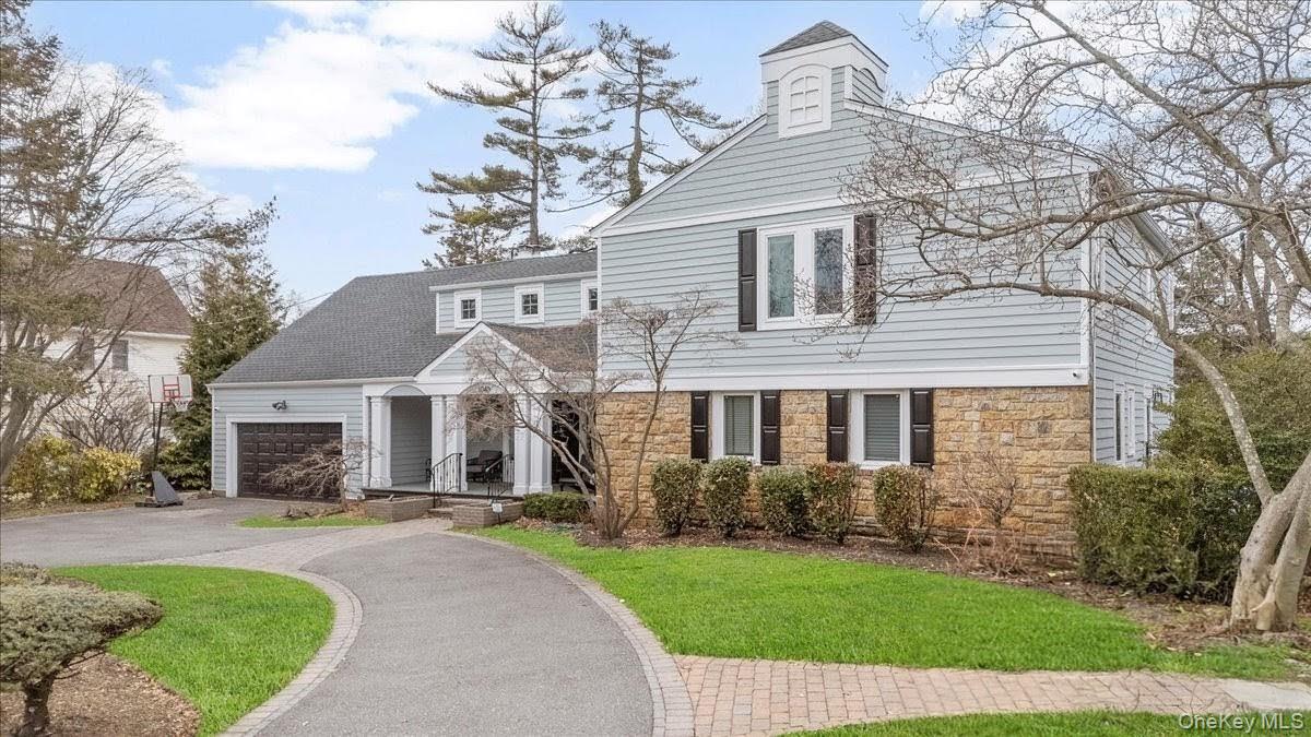 1040 Links Road Woodmere, NY 11598 - Photo 2 of 50